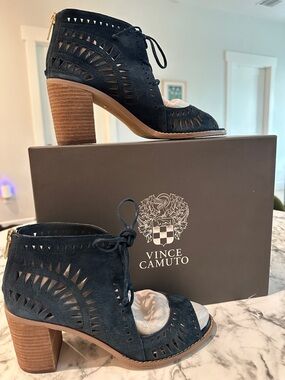 Vince Camuto Tarita Dark Navy Suede Cutout Lace-Up Peep-Toe Block Heel Sandals